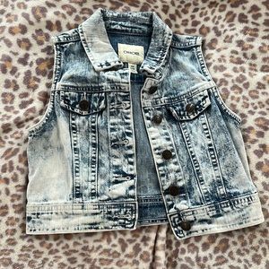 Girls 6/6x denim vest
